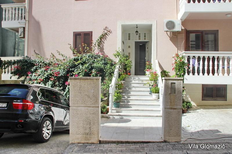 Apartment Glomazic Будва Екстер'єр фото